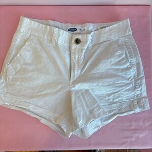 Old Navy Women's White High Waist Shorts Size 6